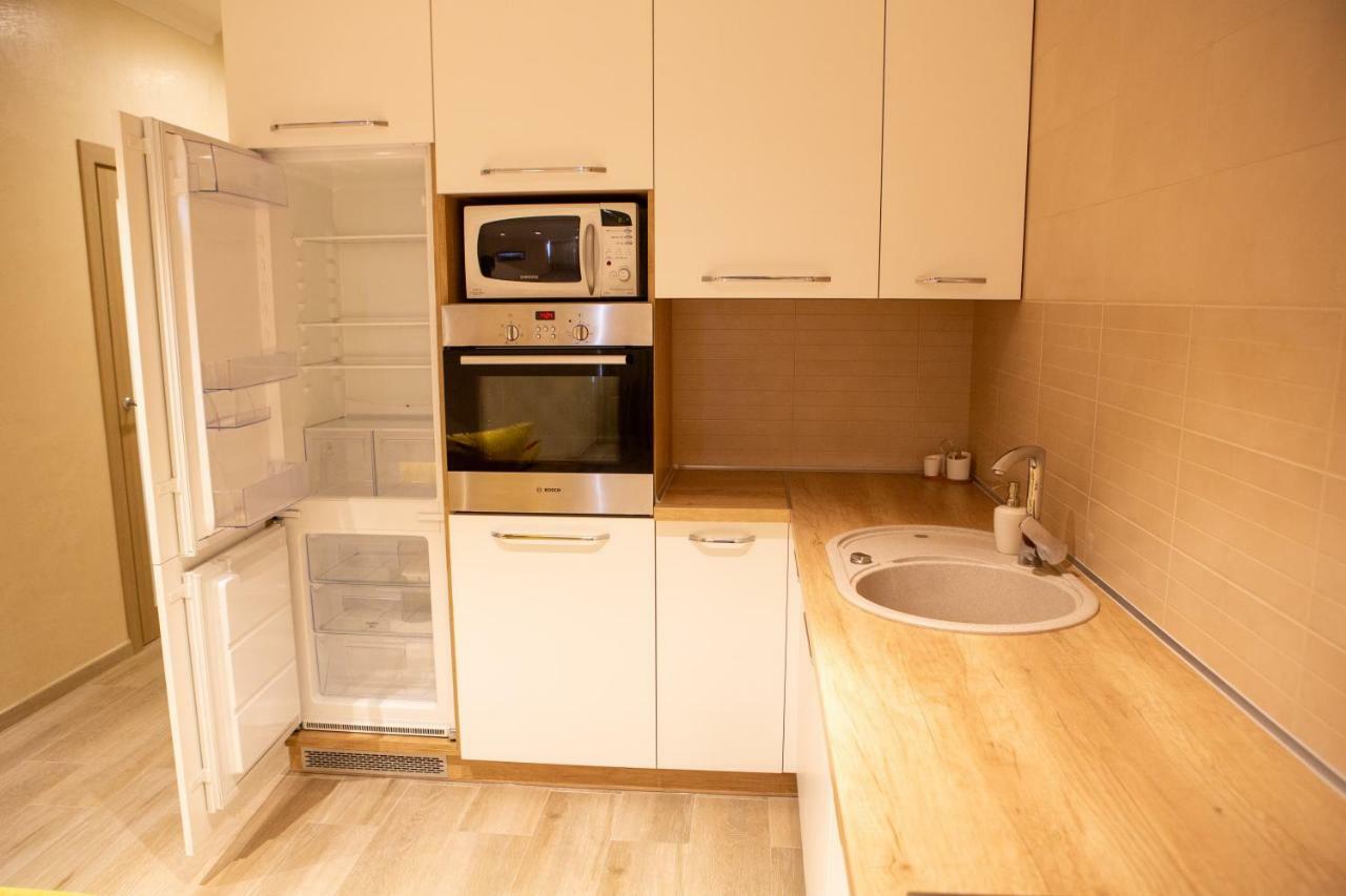 Apartments On Henuezskaya 5 Odessa Extérieur photo
