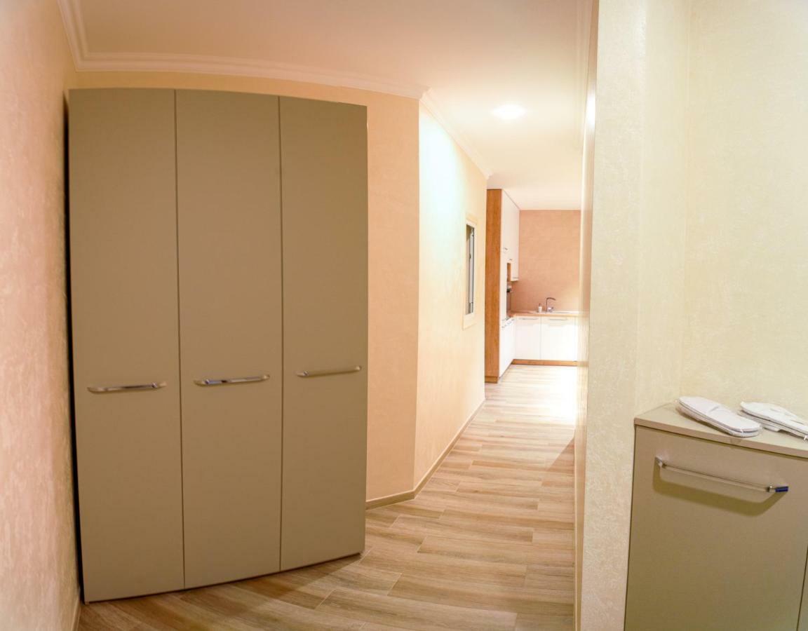 Apartments On Henuezskaya 5 Odessa Extérieur photo