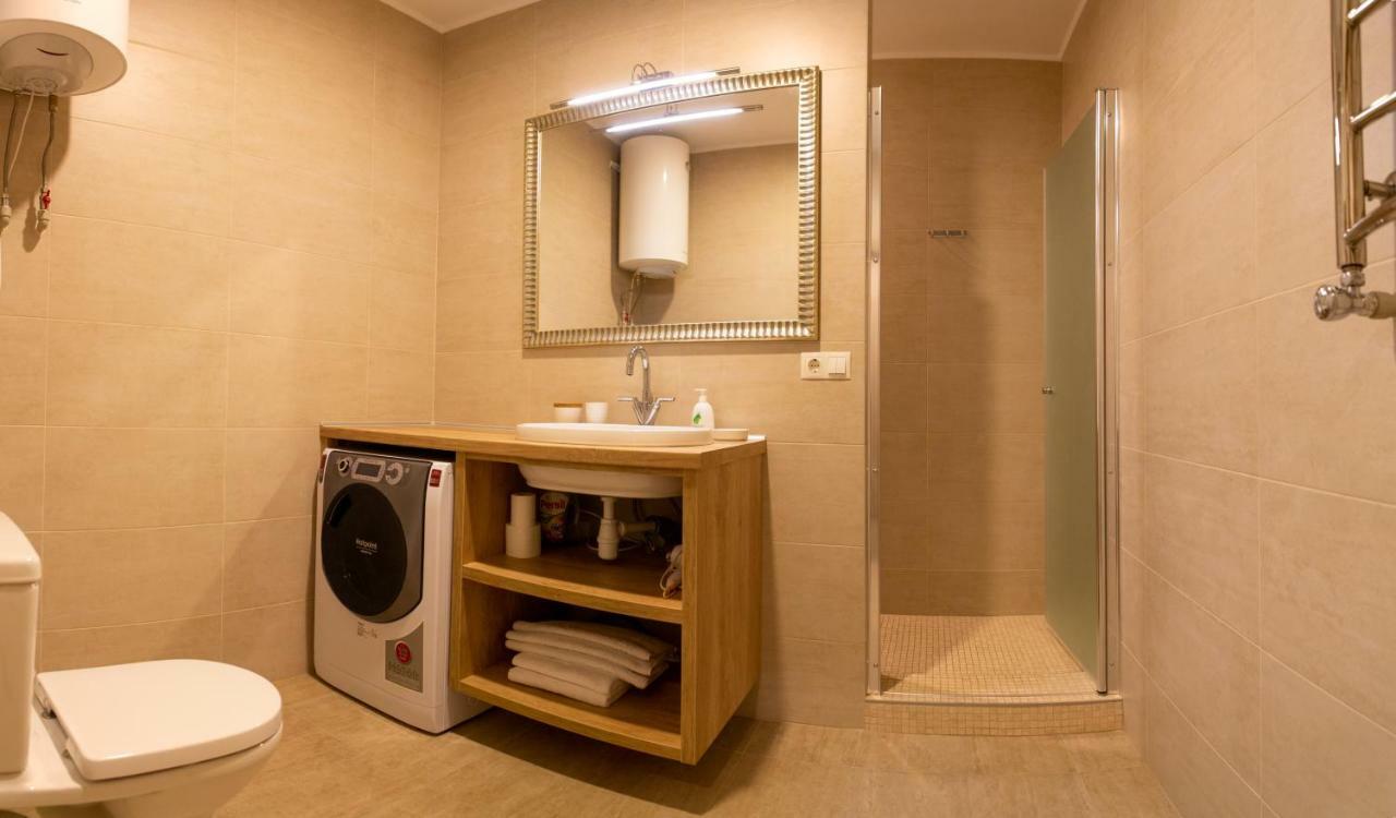 Apartments On Henuezskaya 5 Odessa Extérieur photo