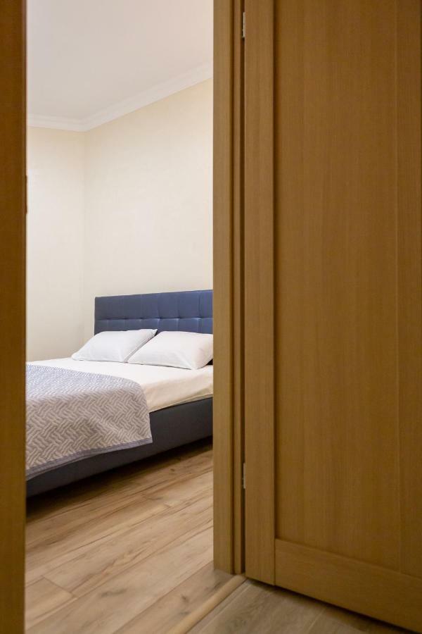 Apartments On Henuezskaya 5 Odessa Extérieur photo
